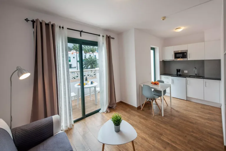 Apartamento Superior de 1 dormitorio con terraza. Apartamentos Los Rosales, Los Cancajos. La Palma, Islas Canarias