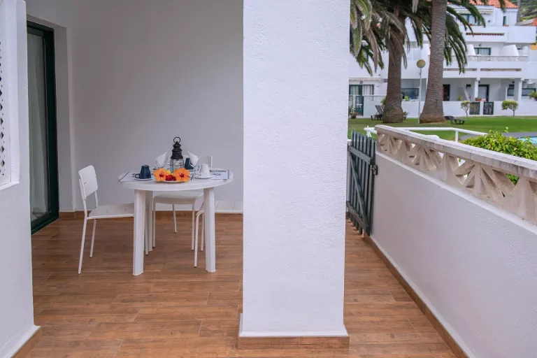 Apartamento Superior de 2 dormitorios con terraza. Apartamentos Los Rosales, Los Cancajos. La Palma, Islas Canarias
